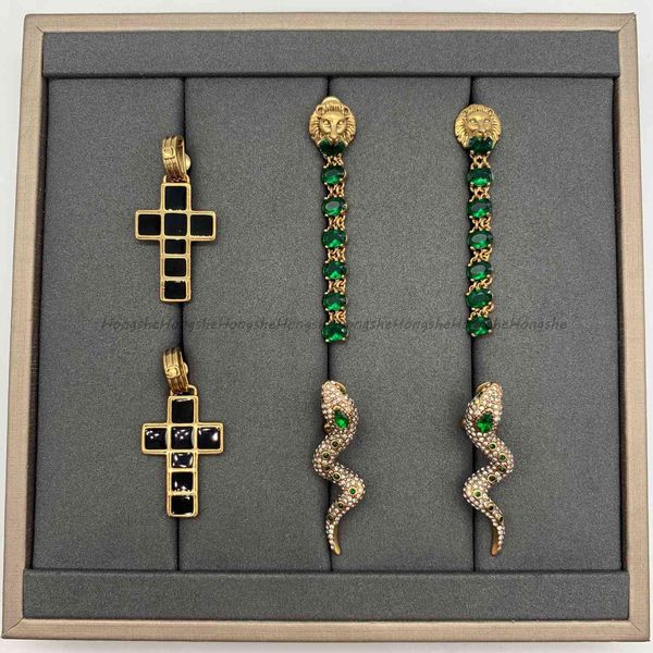 special offer 70% off luxury jewelry gujia new inlaid snake show earrings double lion head cross earrings, Golden
special offer 70% off luxury jewelry gujia new inlaid snake show earrings double lion head cross earrings, Golden
