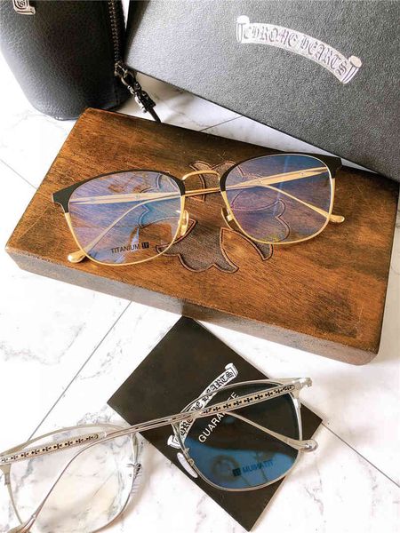 75% off outlet store online 2021 new small flat lens pure titanium ultra spectacle frame croquet anti blue light glasses, White;black
75% off outlet store online 2021 new small flat lens pure titanium ultra spectacle frame croquet anti blue light glasses, White;black