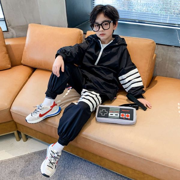 spring new wear children's middle school 2021 boys' personality leisure suit two piece set, White
spring new wear children's middle school 2021 boys' personality leisure suit two piece set, White