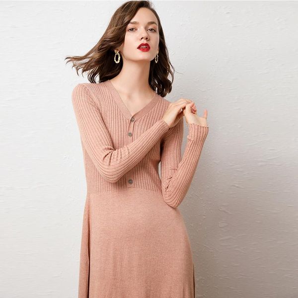 casual dresses 2021 autumn female mid-calf pure cashmere wool sweater one-piece dress solid sheath cute women, Black;gray
casual dresses 2021 autumn female mid-calf pure cashmere wool sweater one-piece dress solid sheath cute women, Black;gray