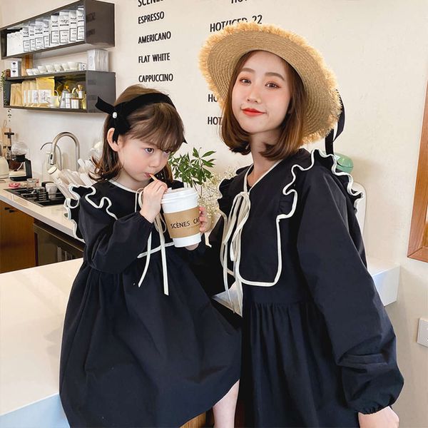 net red parent child 2021 new women's mother drs foreign sle baby long sleeve little girl skirt fashion, Blue 
net red parent child 2021 new women's mother drs foreign sle baby long sleeve little girl skirt fashion, Blue