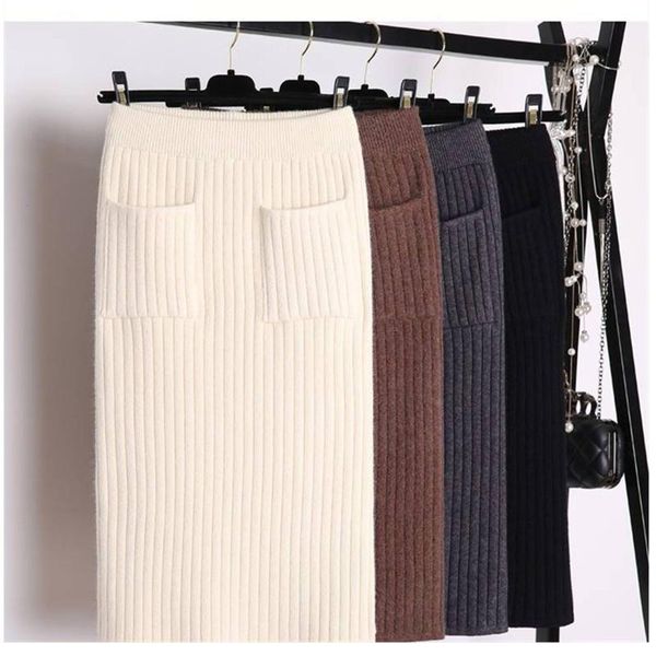skirts hanyiren 2021 autumn winter knitting pencil basic women back split slim bodycon wool rib midi pocket elegant skirt, Black
skirts hanyiren 2021 autumn winter knitting pencil basic women back split slim bodycon wool rib midi pocket elegant skirt, Black