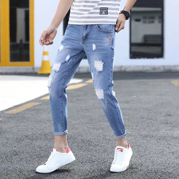 ripped nine-point jeans men's summer thin section korean version of the trend self-cultivation small feet trousers tide brand wild trou, Blue
ripped nine-point jeans men's summer thin section korean version of the trend self-cultivation small feet trousers tide brand wild trou, Blue