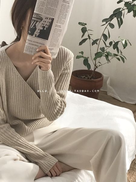 2021 new female sweater women winter pullover knitting overszie long sleeve girls sweaters knitted outerwear thin 9z5x, White;black
2021 new female sweater women winter pullover knitting overszie long sleeve girls sweaters knitted outerwear thin 9z5x, White;black