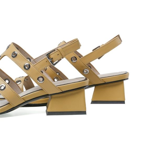 spring mid-chunkheel metal heel european and style decoration sandals size large women's shoes i4l2, Black
spring mid-chunkheel metal heel european and style decoration sandals size large women's shoes i4l2, Black