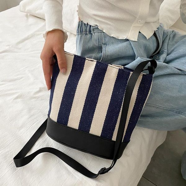 evening bags lattice bucket bag all-match cute student canvas one shoulder messenger lipstick cartoon handbag
evening bags lattice bucket bag all-match cute student canvas one shoulder messenger lipstick cartoon handbag