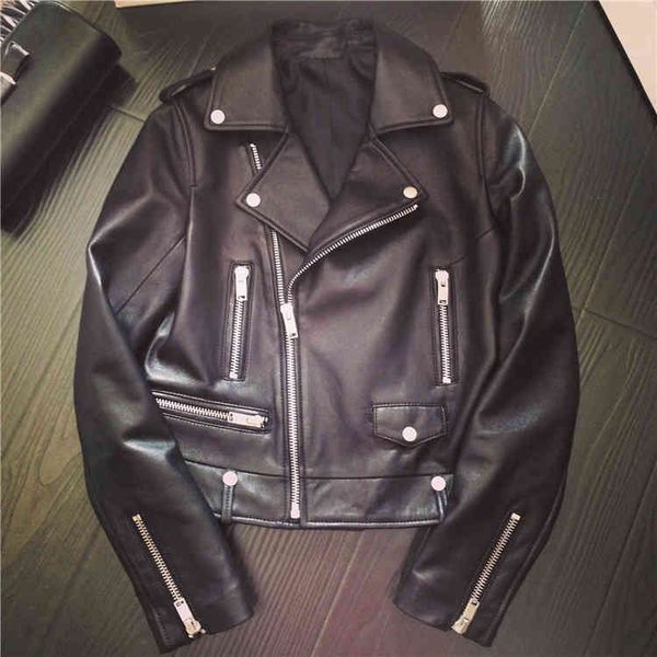 2021 new haining leather women's autumn short slim fit sheep leather et motorcycle cloth trendy and handsome, Black;brown
2021 new haining leather women's autumn short slim fit sheep leather et motorcycle cloth trendy and handsome, Black;brown