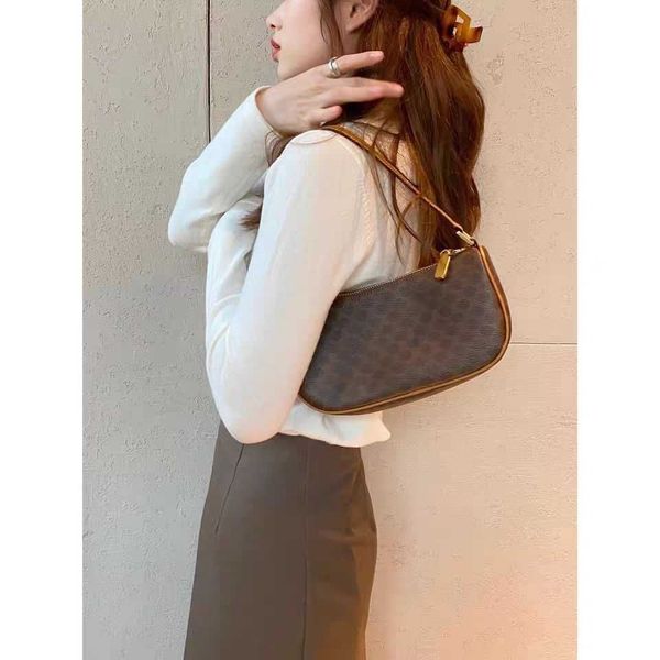 louis vutton bagnew retro for women in spring and summer 2021f
louis vutton bagnew retro for women in spring and summer 2021f