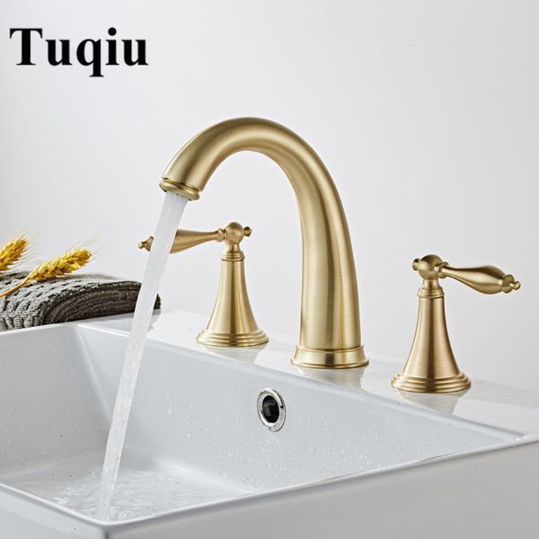 2021 new bathroom brass brush gold widespread black tap luxury basin mixer and cold shower room sink faucet 3xfg
2021 new bathroom brass brush gold widespread black tap luxury basin mixer and cold shower room sink faucet 3xfg