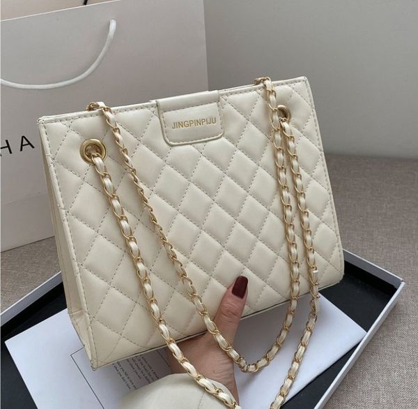 embroidery diamond lattice designer bag female 2021 fashion shoulder handbag texture messenger chain bags large capacity tote
embroidery diamond lattice designer bag female 2021 fashion shoulder handbag texture messenger chain bags large capacity tote