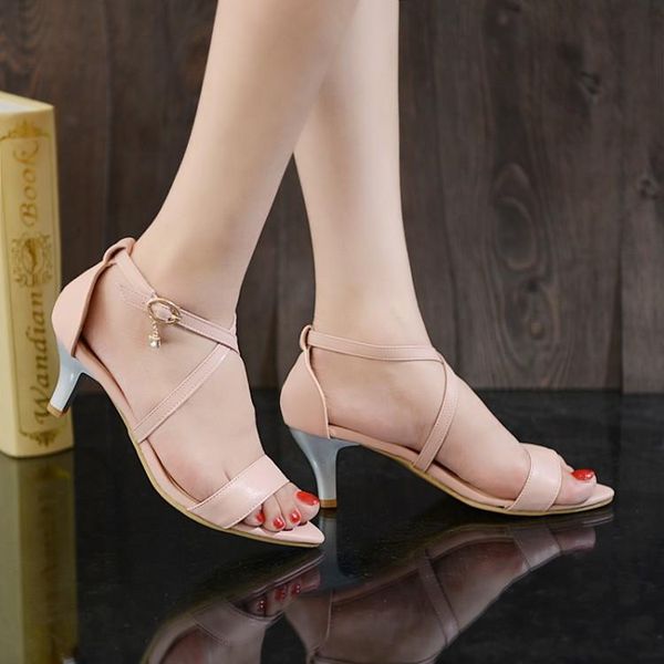 2021 gladiator sandals women plus size shoes women sandals bottom high heels sapato feminino summer style chaussure femme t111, Black
2021 gladiator sandals women plus size shoes women sandals bottom high heels sapato feminino summer style chaussure femme t111, Black