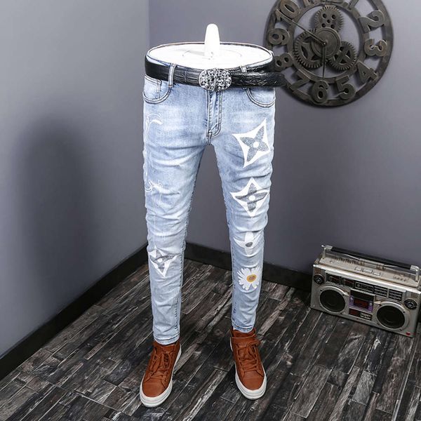 spring and summer thin light color men's jeans slim small footprint flower long pants fashion brand youthwinter, Blue
spring and summer thin light color men's jeans slim small footprint flower long pants fashion brand youthwinter, Blue