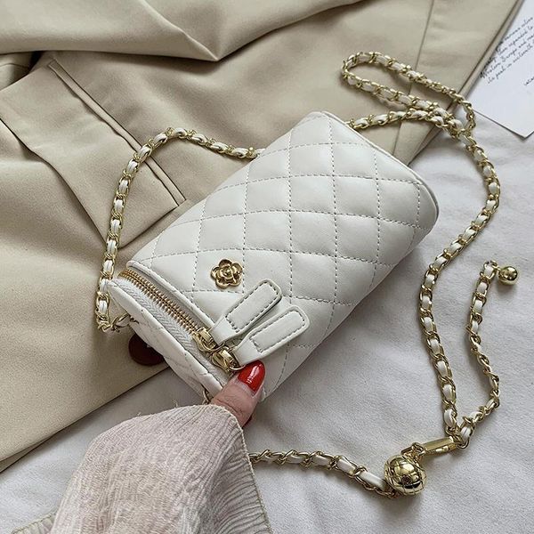 shoulder bags lattice mini bucket bag crossbody 2021 spring quality pu leather women's designer handbag chain messenger
shoulder bags lattice mini bucket bag crossbody 2021 spring quality pu leather women's designer handbag chain messenger