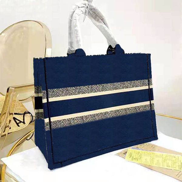 2021 fashion luxury large size shopping bags wallet letter embroidery women's handbag classic designer shoulder bag tote
2021 fashion luxury large size shopping bags wallet letter embroidery women's handbag classic designer shoulder bag tote