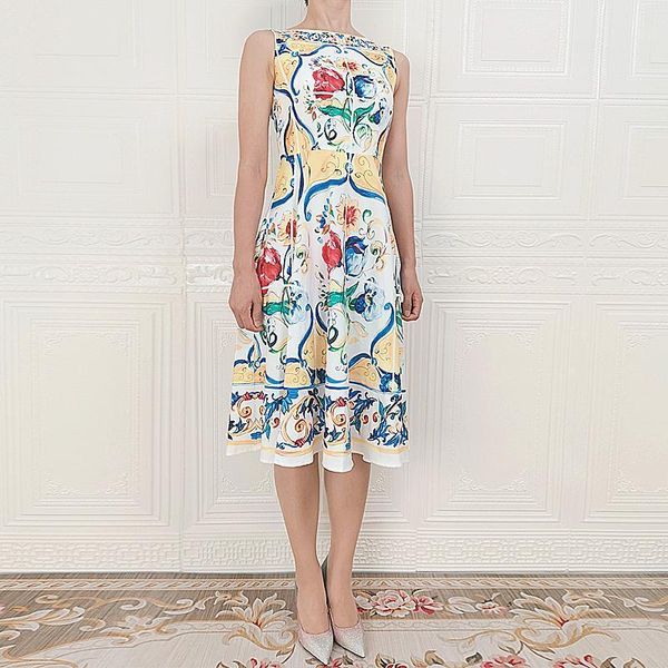 runway high-quality 2021 summer women's fashion party casual beach chic print vintage elegant vest dress dresses1, Black;gray
runway high-quality 2021 summer women's fashion party casual beach chic print vintage elegant vest dress dresses1, Black;gray