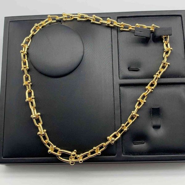 paris house u-shaped horseshoe buckle clavicle chain necklace women b signature fashion versatile simple necklace women accessories black fr, Golden
paris house u-shaped horseshoe buckle clavicle chain necklace women b signature fashion versatile simple necklace women accessories black fr, Golden