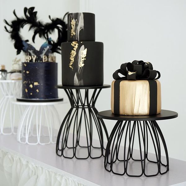 other bakeware skirt cake stands 8/10 inch white/ black/ golden wedding table decorating party suppliers for fondant dessert dress design
other bakeware skirt cake stands 8/10 inch white/ black/ golden wedding table decorating party suppliers for fondant dessert dress design