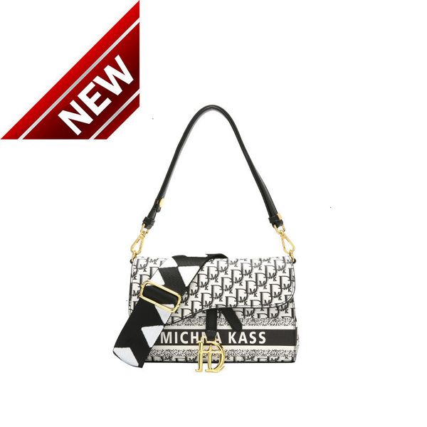 d family 2022 new fashion women's armpit bill of lading shoulder old flower messenger bag
d family 2022 new fashion women's armpit bill of lading shoulder old flower messenger bag