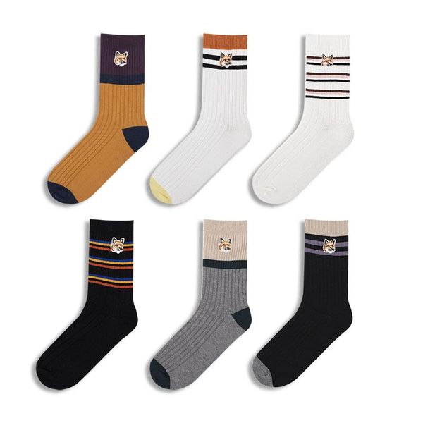 men's socks embroidery double needle breathable sports in the streets of female fashion, Black
men's socks embroidery double needle breathable sports in the streets of female fashion, Black
