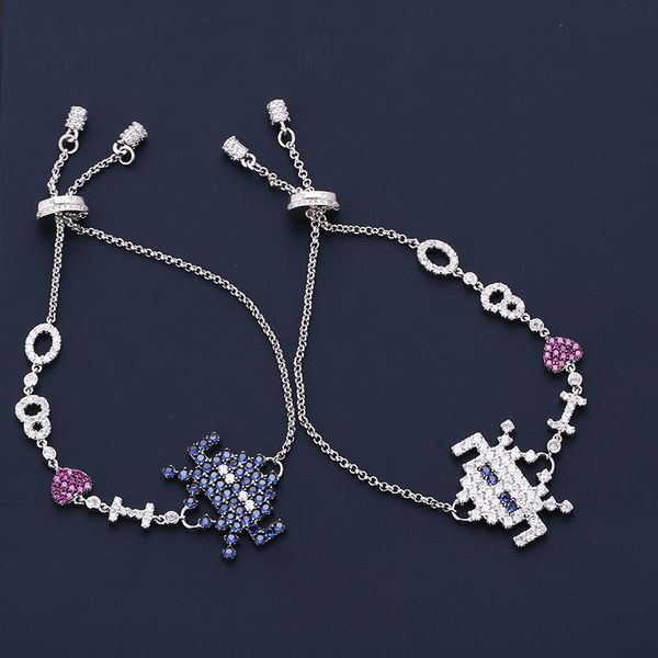 charm bracelets 2021 luxury cubic zirconia ghost space shooter bracelet silver color fashion heart designer women jewelry arrival, Golden;silver
charm bracelets 2021 luxury cubic zirconia ghost space shooter bracelet silver color fashion heart designer women jewelry arrival, Golden;silver