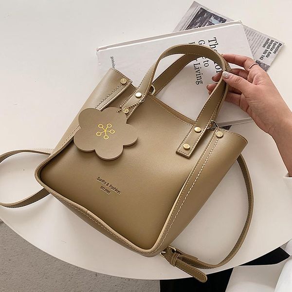 shoulder bags cute flower design small pu leather crossbody for women 2021 summer sweet handbags female travel totes
shoulder bags cute flower design small pu leather crossbody for women 2021 summer sweet handbags female travel totes