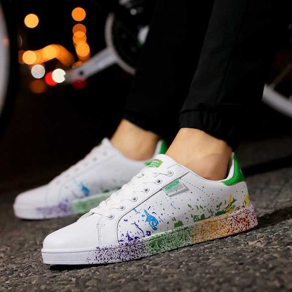 2021 autumn board sho men's korean version trend couple's small white casual versatile graffiti
2021 autumn board sho men's korean version trend couple's small white casual versatile graffiti
