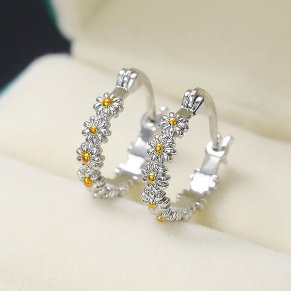 hoop & huggie romantic flower earrings for women fashion accessories party delicate female versatile earring daily wear jewelry, Golden;silver
hoop & huggie romantic flower earrings for women fashion accessories party delicate female versatile earring daily wear jewelry, Golden;silver