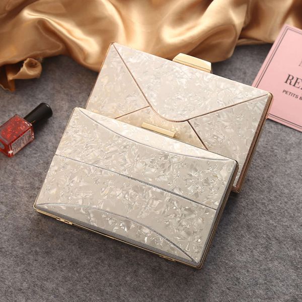 elegant and fashionable acrylic dinner durable fine luxury evening bag 
elegant and fashionable acrylic dinner durable fine luxury evening bag