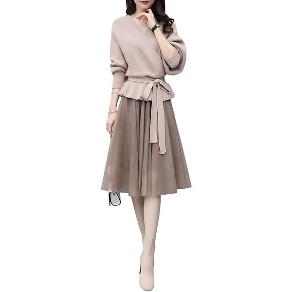 casual dresses women sweater spring 2021 bandage knitted dress plus size 4xl vintage a-line mesh vestidos 2 piece set, Black;gray
casual dresses women sweater spring 2021 bandage knitted dress plus size 4xl vintage a-line mesh vestidos 2 piece set, Black;gray