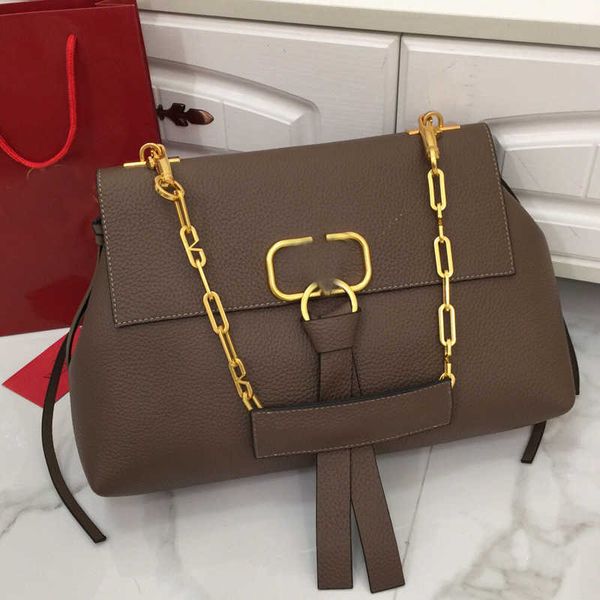 designer handbags crossbody bag backpack fashion chains lady tote hands shoulder s genuine leather golden hasp hardware tassel flap hand int
designer handbags crossbody bag backpack fashion chains lady tote hands shoulder s genuine leather golden hasp hardware tassel flap hand int