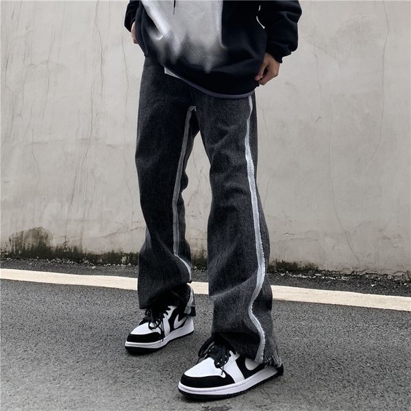 2021 new harajuku hip-hop retro-burnt male slacks washed side-striped striped long leg casual denim streetwear brim kepw, Blue
2021 new harajuku hip-hop retro-burnt male slacks washed side-striped striped long leg casual denim streetwear brim kepw, Blue