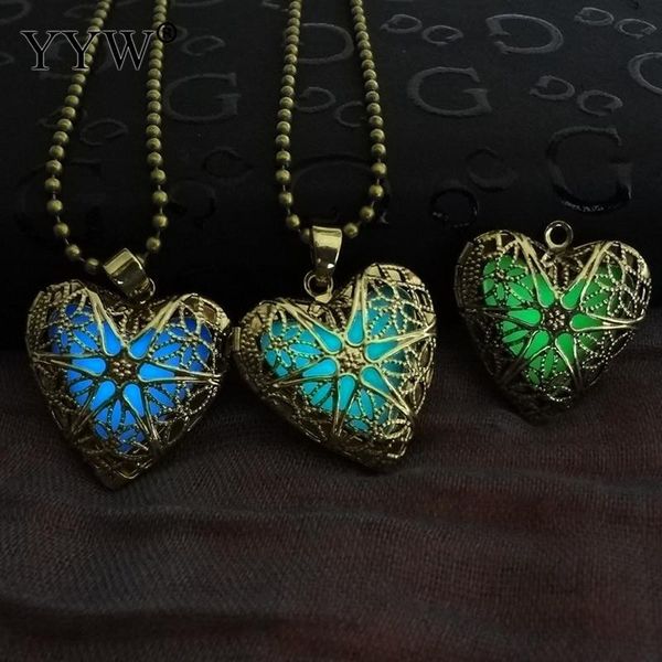 pendant necklaces magical couple gift fluorescent stone in dark hollow heart box chain necklace night light cool party halloween christmas, Silver
pendant necklaces magical couple gift fluorescent stone in dark hollow heart box chain necklace night light cool party halloween christmas, Silver