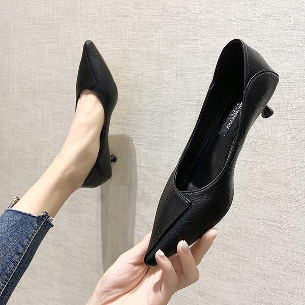flat black shoes for women pointed toe soft casual female sneakers shallow mouth low heels modis 2021 rubber office & care
flat black shoes for women pointed toe soft casual female sneakers shallow mouth low heels modis 2021 rubber office & care