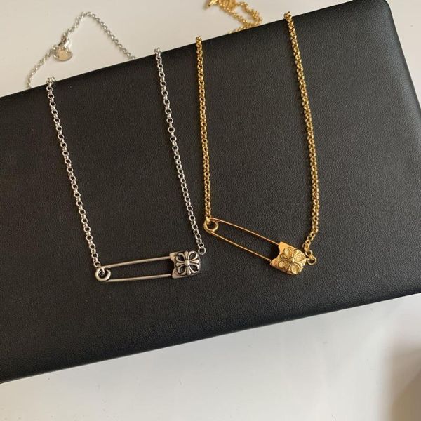 pendant necklaces luxury necklace 2021 women cross pin chain personality for lover's gift vintage choker metal gold/silver jewelry
pendant necklaces luxury necklace 2021 women cross pin chain personality for lover's gift vintage choker metal gold/silver jewelry