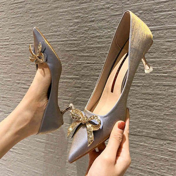 women's shoes high heels women 2021 new wedding banquet rhinestone bow stiletto heel french single, Black
women's shoes high heels women 2021 new wedding banquet rhinestone bow stiletto heel french single, Black