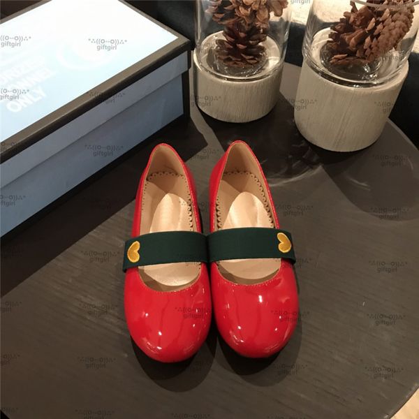 cool princess shoes hipster kids designer girl's sneakers outdoor dress up luxury children sports shoes, Black;red
cool princess shoes hipster kids designer girl's sneakers outdoor dress up luxury children sports shoes, Black;red