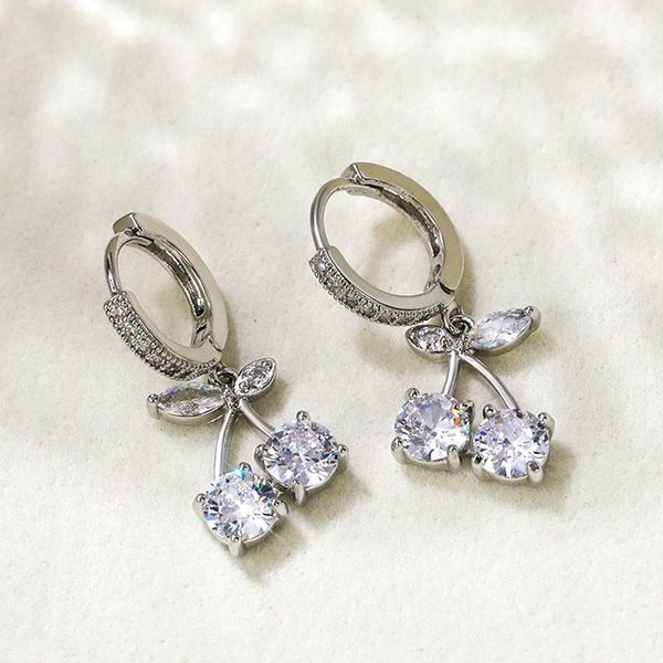 dangle & chandelier huitan creative earrings women silver color/gold color wedding brilliant cubic zirconia female fashion jewelry
dangle & chandelier huitan creative earrings women silver color/gold color wedding brilliant cubic zirconia female fashion jewelry