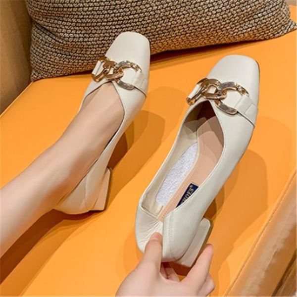 dress shoes 2021 summer designer high heels women pumps brand patent leather round ladies luxury fashion party sandals, Black
dress shoes 2021 summer designer high heels women pumps brand patent leather round ladies luxury fashion party sandals, Black