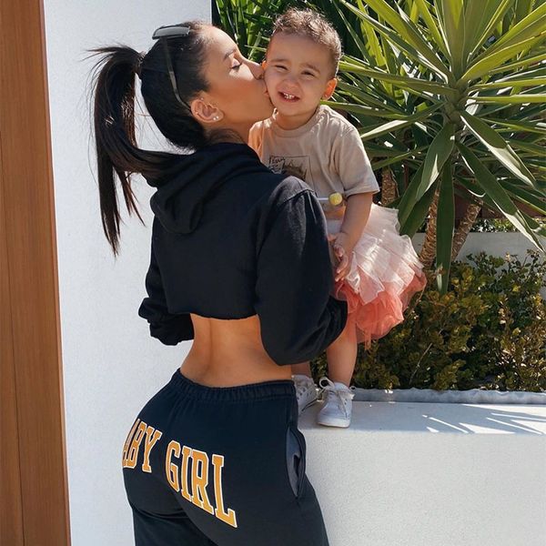 sports tracksuits women two piece set jogger sweatsuits letter print crop hoodie and pants autumn outfits c85-ei73, White
sports tracksuits women two piece set jogger sweatsuits letter print crop hoodie and pants autumn outfits c85-ei73, White