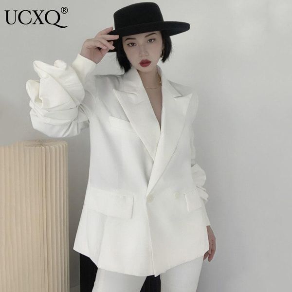 women's suits & blazers ucxq 2021 women fashion loose solid color long sleeve patchwork pleated sleeves double breasted blazer autumn w, White;black
women's suits & blazers ucxq 2021 women fashion loose solid color long sleeve patchwork pleated sleeves double breasted blazer autumn w, White;black