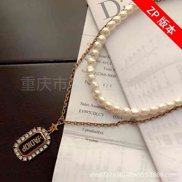 luxury designer fashion necklace 2021 dijia brass used wind full diamond square circle letter pendant pearl, Red;brown
luxury designer fashion necklace 2021 dijia brass used wind full diamond square circle letter pendant pearl, Red;brown
