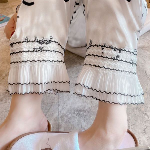 black white print letters summer ice silk pajamas women long sleeve pajama sets luxury sleepwear silk velvet warm suit home clothes pijama, Black;red
black white print letters summer ice silk pajamas women long sleeve pajama sets luxury sleepwear silk velvet warm suit home clothes pijama, Black;red