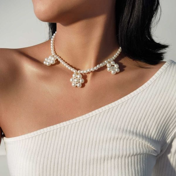 fashion jewelry, simple personality, multi-layer clavicle neck chain, versatile autumn pearl necklace for wome, Silver
fashion jewelry, simple personality, multi-layer clavicle neck chain, versatile autumn pearl necklace for wome, Silver