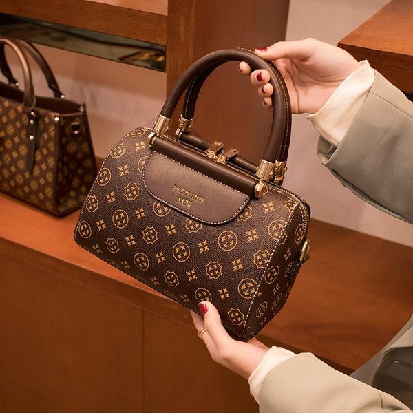 evening bags 2021 fashion single shoulder messenger bag ladies fashionable purses and handbag printing pattern crossbody for women cc
evening bags 2021 fashion single shoulder messenger bag ladies fashionable purses and handbag printing pattern crossbody for women cc