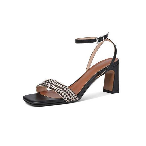 summer women's sandals thick heel with middle heel casual temperament versatile plaid retro high heels comfortable 210611, Black
summer women's sandals thick heel with middle heel casual temperament versatile plaid retro high heels comfortable 210611, Black