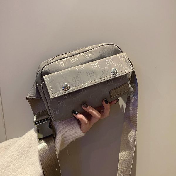 luxury designer oxford cloth bag women's new canvas leisure one shoulder messenger bag
luxury designer oxford cloth bag women's new canvas leisure one shoulder messenger bag