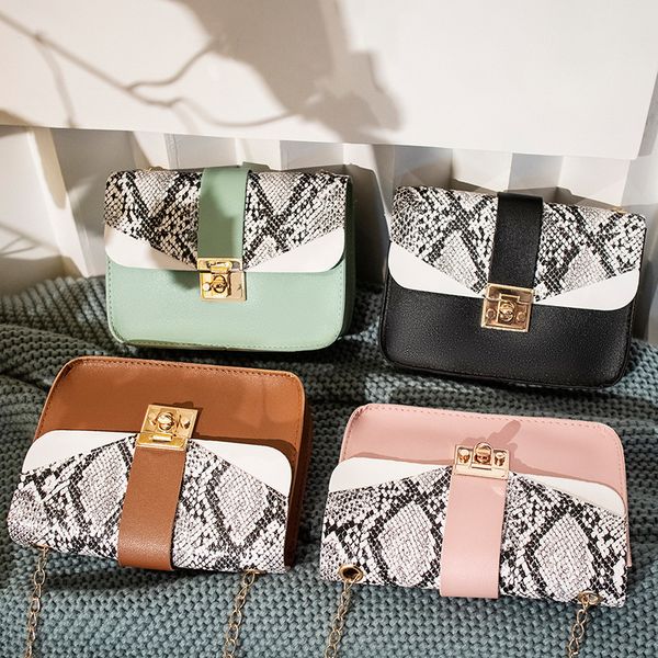 female print 2020 phone snake bag hijab lock color fashion chain mobile hit casual new small square foreign trade shgfq
female print 2020 phone snake bag hijab lock color fashion chain mobile hit casual new small square foreign trade shgfq