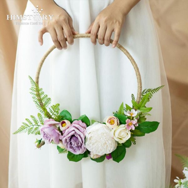 wedding flowers himstory bridal holding silk basket bouquets flower green leaf bride hand bouquet
wedding flowers himstory bridal holding silk basket bouquets flower green leaf bride hand bouquet