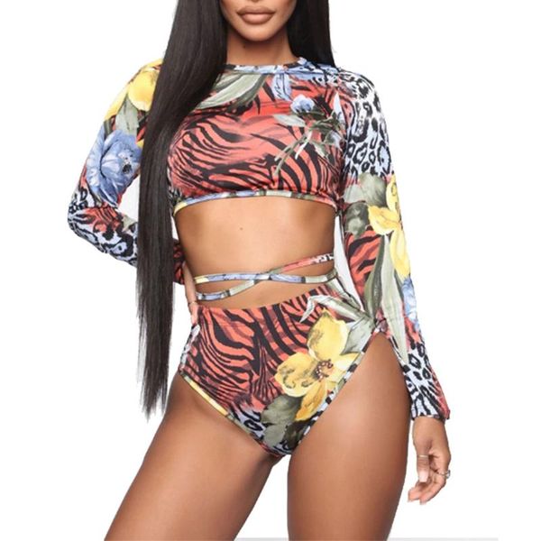 women's swimwear push up bikinis set women swimsuits bathing suit halter biquini leaf print beach wear bikini 2021, White;black
women's swimwear push up bikinis set women swimsuits bathing suit halter biquini leaf print beach wear bikini 2021, White;black