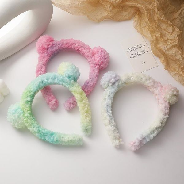hair clips & barrettes sell cute lamb wool bear ear hoop gradual change ball card autumn and winter plush head ornaments, Golden;silver
hair clips & barrettes sell cute lamb wool bear ear hoop gradual change ball card autumn and winter plush head ornaments, Golden;silver